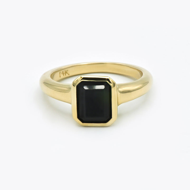 Onyx Sofia Ring